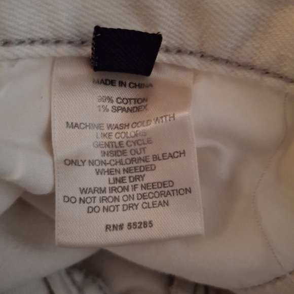 Express Jeans Zelda Crop White Distressed Women Jeans - Picture 8 of 12